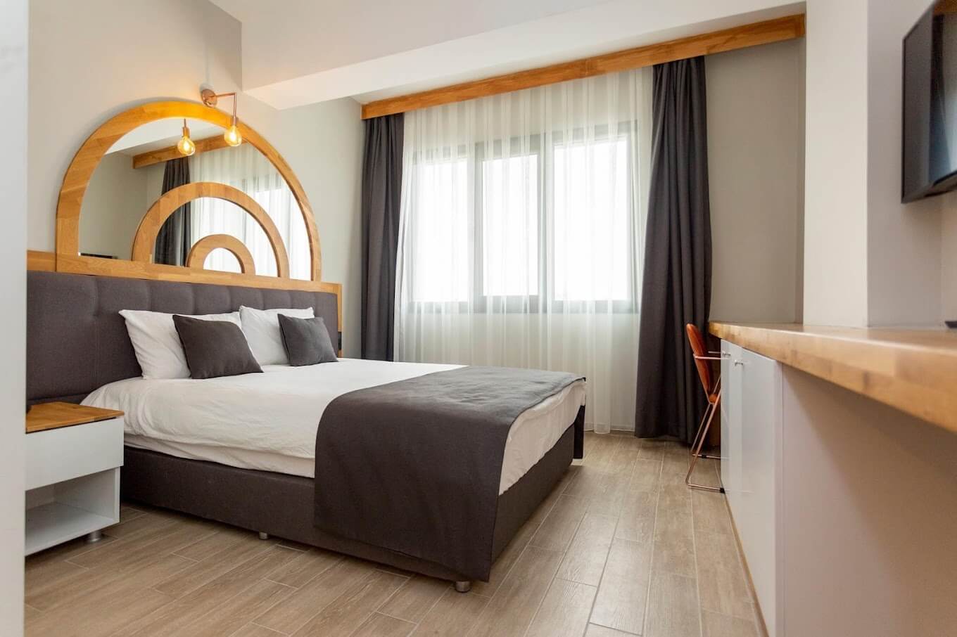 Grand Özalp Airport Hotel logo